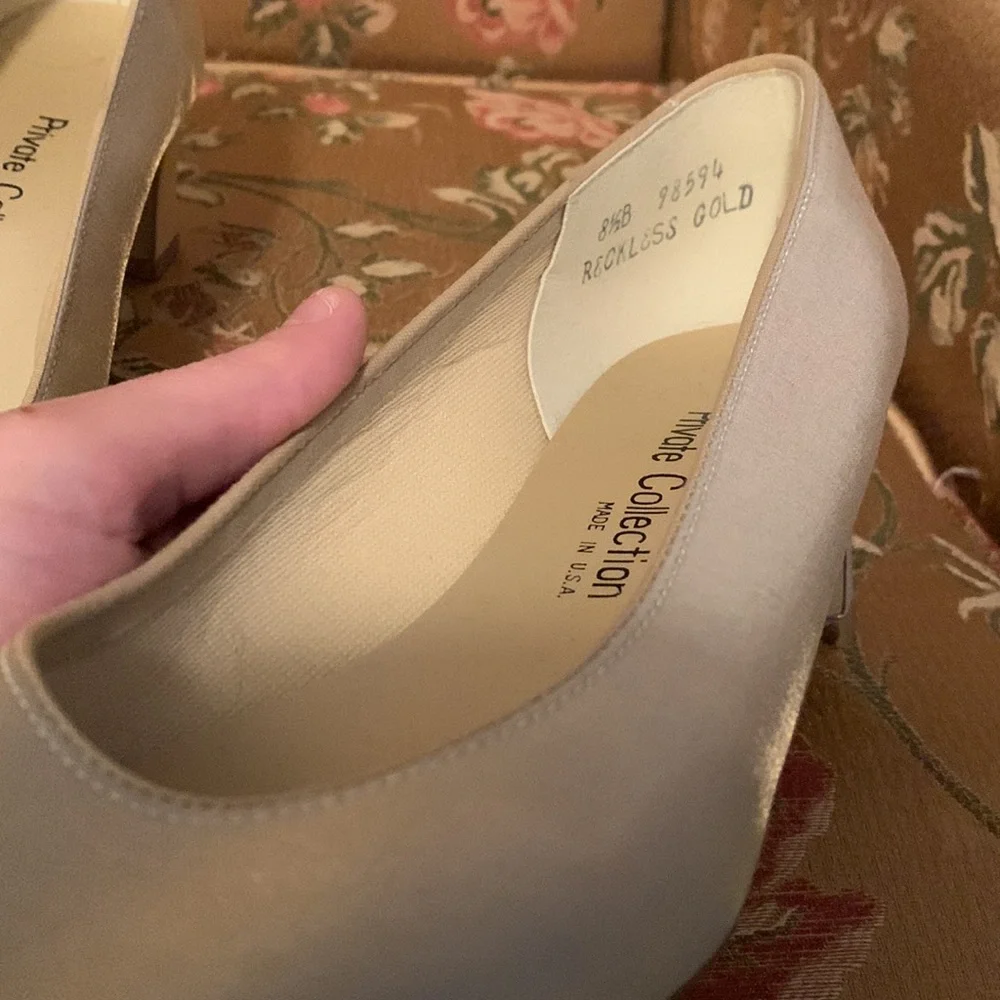 🤎Vintage gold block heels - Picture 4 of 4